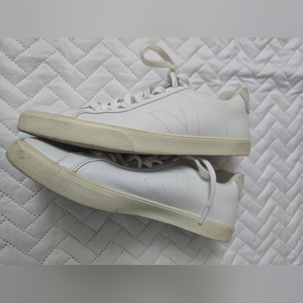 Veja Esplar Leather White Sneakers Shoes - Picture 9 of 9